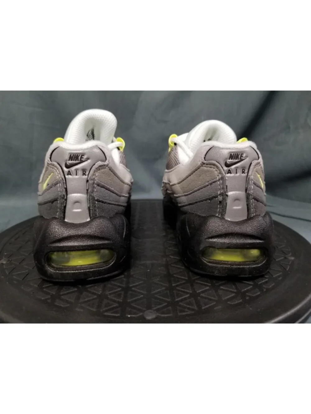Nike Air Max '95 S (PS) Sneakers Neon Mesh 905461 050 Kids Size 11c NEW NO BOX!